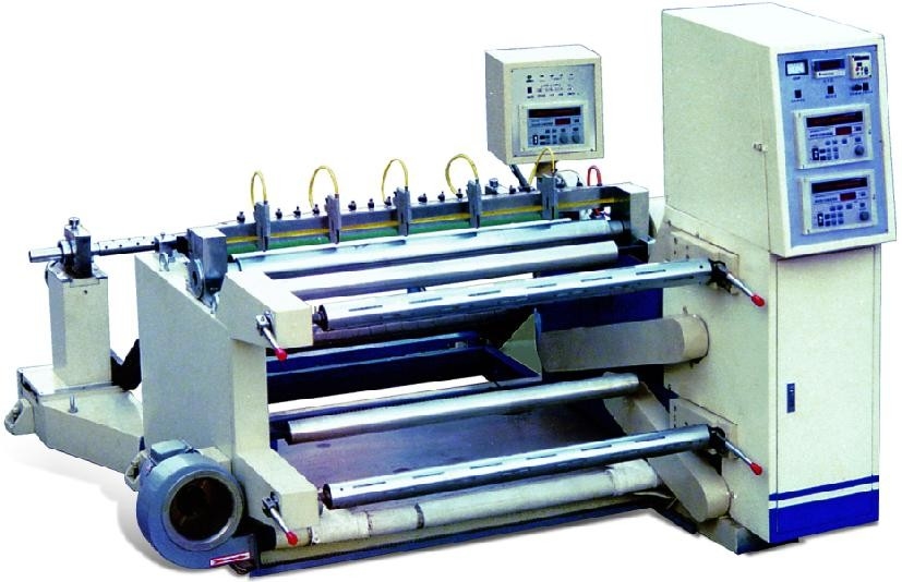 alta precisione automatica che fende e macchina di riavvolgimento per il rotolo carta/della plastica